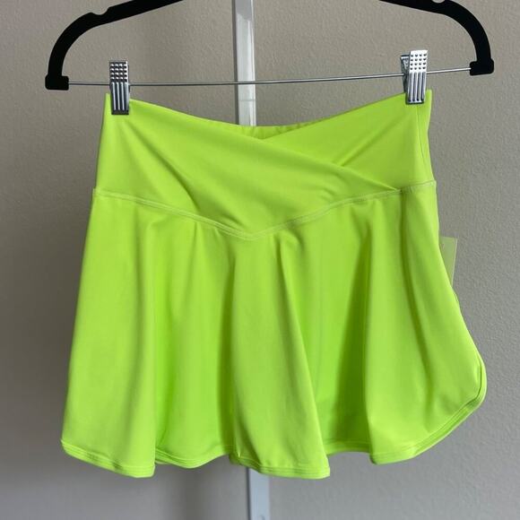 MCEDAR Women Skirt NWT 6 Neon Yellow Tennis Athletic Pleated High Waist Pockets - Picture 2 of 6